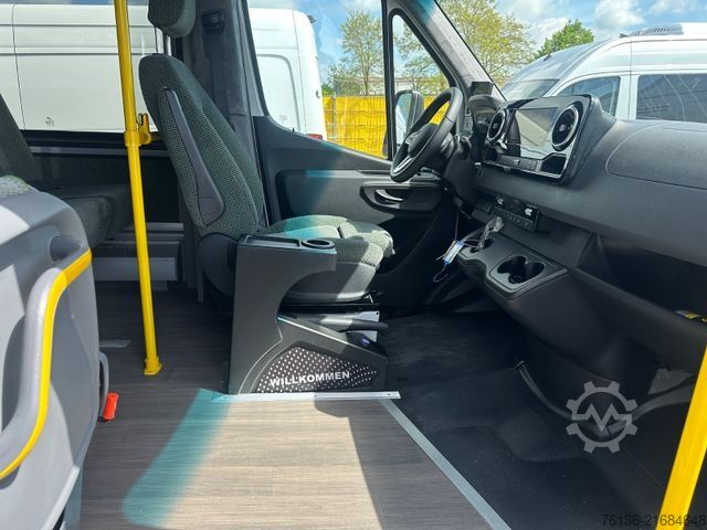 Kleinbus MERCEDES-BENZ Sprinter 519 29+1+1 Klima Standheizung  El. Tür