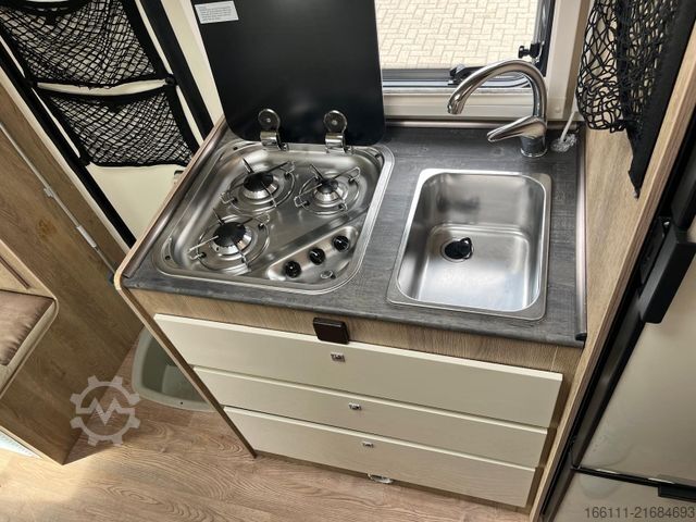 Teilintegriertes Wohnmobil BELA Easy Barbados - Einzelbetten -  - AHK