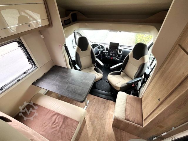 Teilintegriertes Wohnmobil BELA Easy Barbados - Einzelbetten -  - AHK