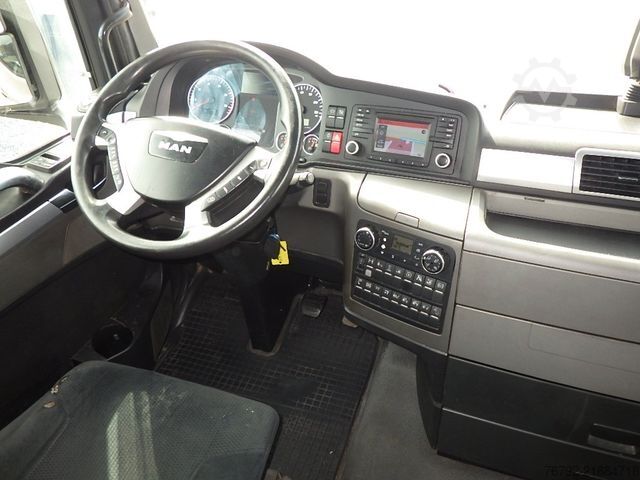 Swap body truck MAN TGX 26.440 LL XLX/BDF/LBW 2to/Ret./AHK/Lenkachse