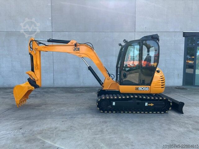 Crawler excavator J.C. Bamford Excavators Ltd JCB 8080
