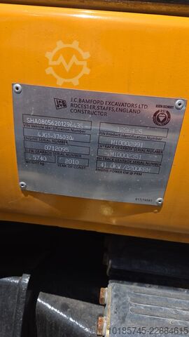 Crawler excavator J.C. Bamford Excavators Ltd JCB 8080