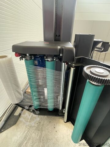 Semi automatic wrapping machine ATLANTA mit. Autom. Folienanlegen MYTHO S - NEU Arya - Mast 2400 mm - 200%