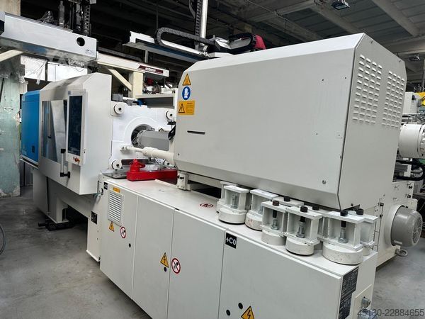 Injection molding machine KraussMaffei KM 121-380 PX
