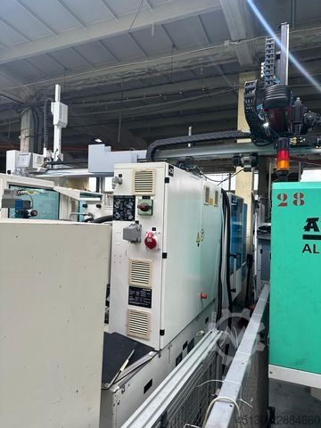 Injection molding machine KraussMaffei KM 130-750 CX