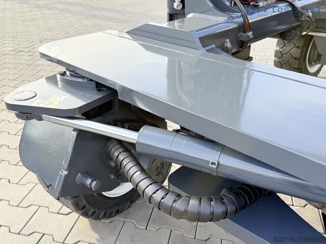 4-way forklift Combilift C5000XL GAS TRIPLEX 6000 EXTENDABLE FORK