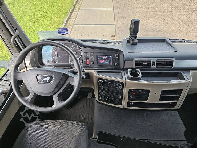 Standard-SZM MAN 18.460 TGS ADR