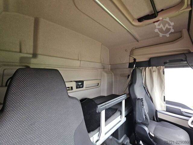 Standard-SZM MAN 18.460 TGS ADR