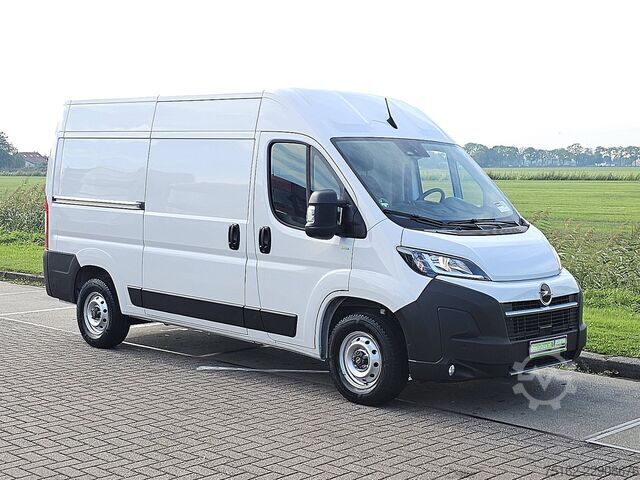 High-roof van OPEL MOVANO 2.2 L2H2 Airco Euro6!