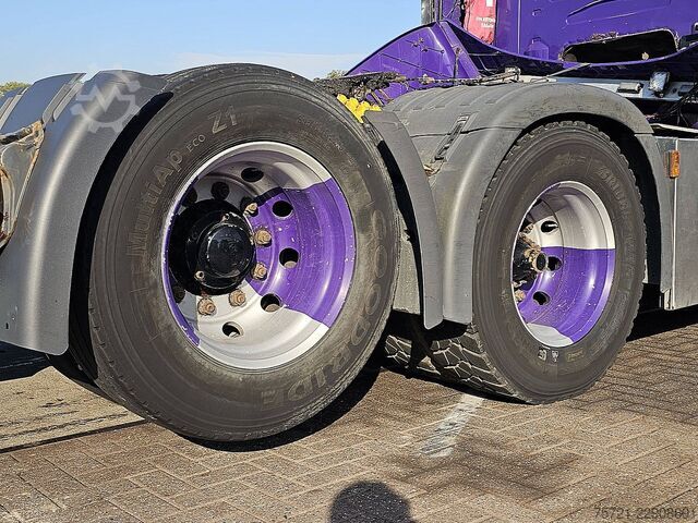 Standard-SZM SCANIA R560 V8 6X2