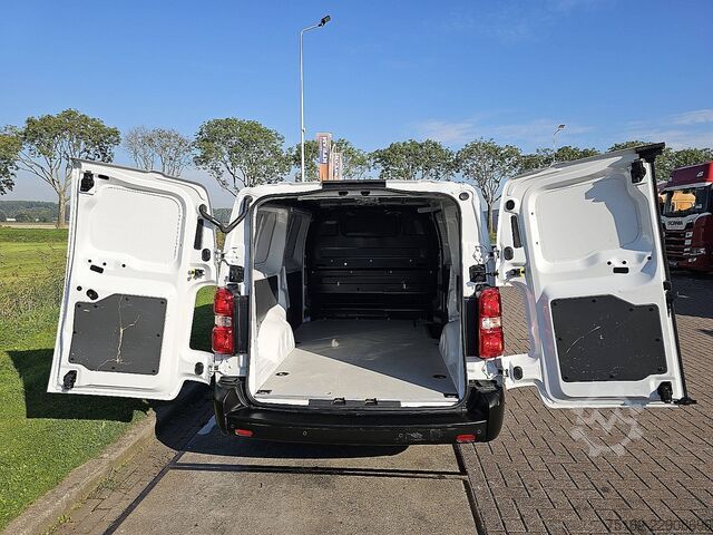 High-roof van OPEL VIVARO-E L3H1 75 kWh Snellaad
