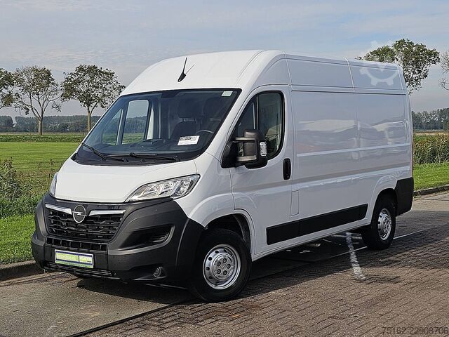 High-roof van OPEL MOVANO 2.2 L2H2 Airco Euro6