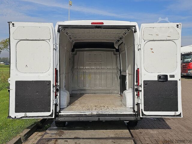 High-roof van OPEL MOVANO 2.2 L2H2 Airco Euro6