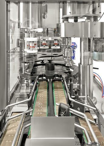 Bottle Filling and Capping - MONOBLOCK 5 Profruit Machinery Bottle Filling and Capping