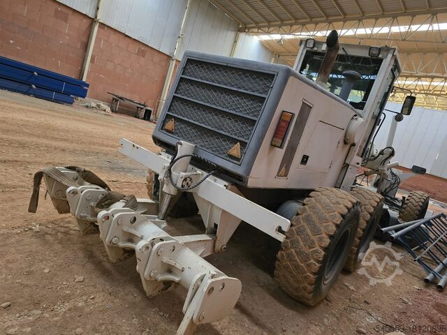 Motor grader Terex GR215