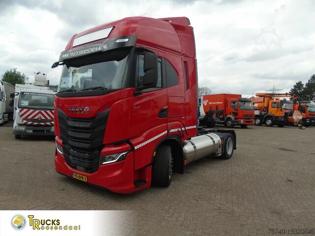 Standard-SZM Iveco S-WAY 460 + LNG + 10 PIECES IN STOCK
