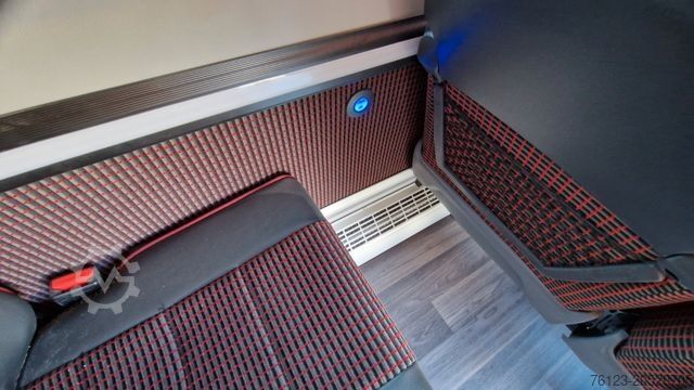 Kleinbus MERCEDES-BENZ Sprinter Lord Comfort 14 Sitzer Inselhüpfer