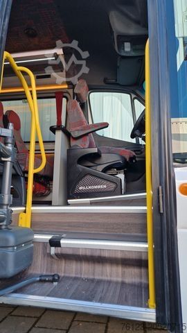 Minibus MERCEDES-BENZ 515 Sprinter 22 Schlafsessel Vorlauffahrzeug 2x