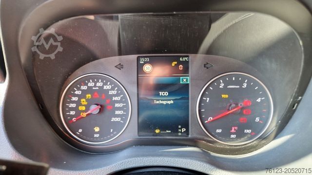 Minibus MERCEDES-BENZ 515 Sprinter 22 Schlafsessel Vorlauffahrzeug 2x