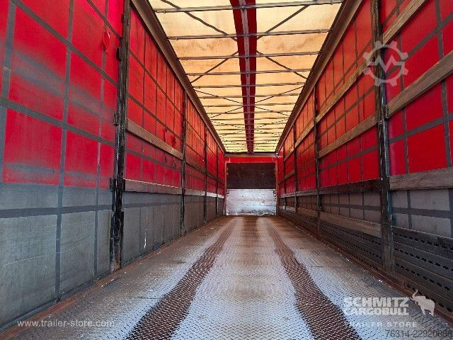 Open semitrailer with tarp Kögel Curtainsider Mega