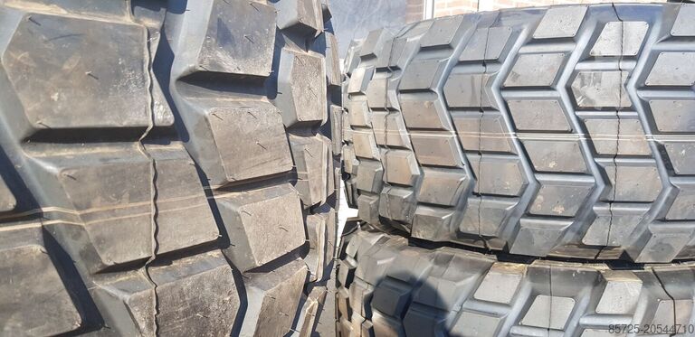 Wheel with tyre Michelin 24 20.5 xs