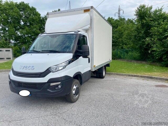 IVECO DAILY 35C18 HI-MATIC Box Iveco DAILY 35C18