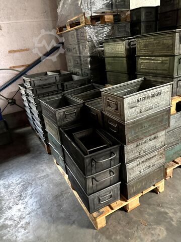 Large lot of Schäfer bins Schäfer Crates