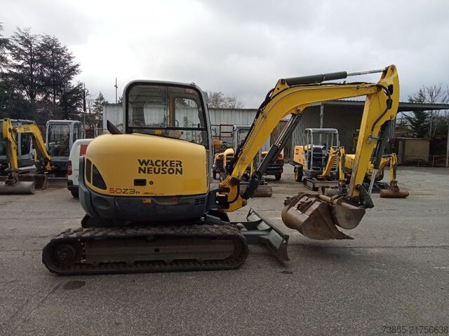 Mini Excavator  < 7t Wacker Neuson 50Z3 with 3 excavator buckets