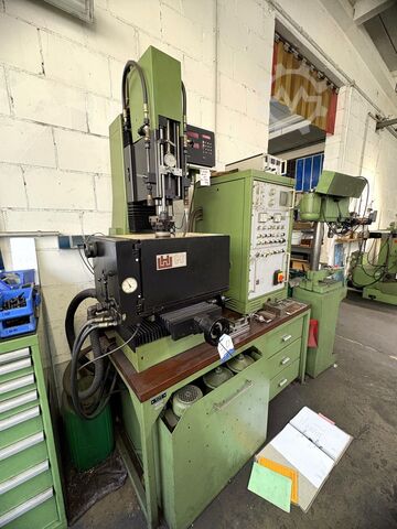 Spark erosion machine WALTER HW 102
