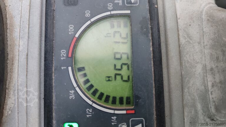 Mini Excavator  < 7t Wacker Neuson EZ28 with 3 excavator buckets