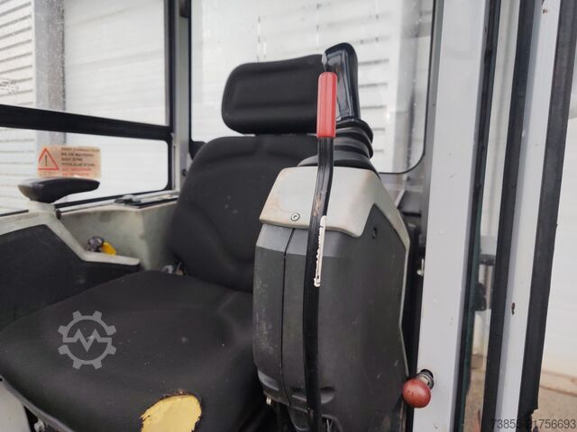 Mini Excavator  < 7t Wacker Neuson EZ28 with 3 excavator buckets