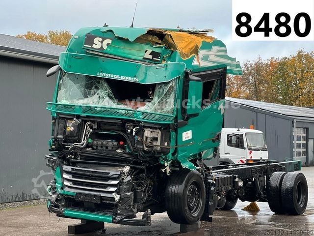 ▷ Used Chassis MAN TGX 18.510 TG3 Euro 4x2 Fahrgestell *Unfall* for sale 