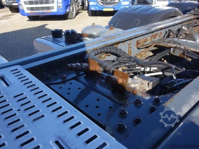 DAF XF 106.510 6x4, manual transmission, drum brakes on rear axle DAF XF 106.510 6x4 manual gear,drum brake rear