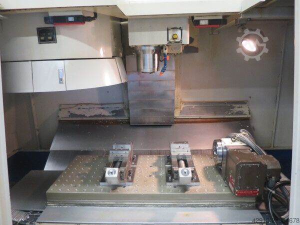 Vertical machining center DOOSAN MYNX 500