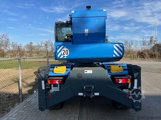 Telescopic loader MAGNI RTH 5.21 | 2025