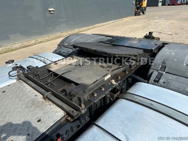 Standard SZM MAN TGX 18.420 Euro6 AHK verstell. Sattelplatte