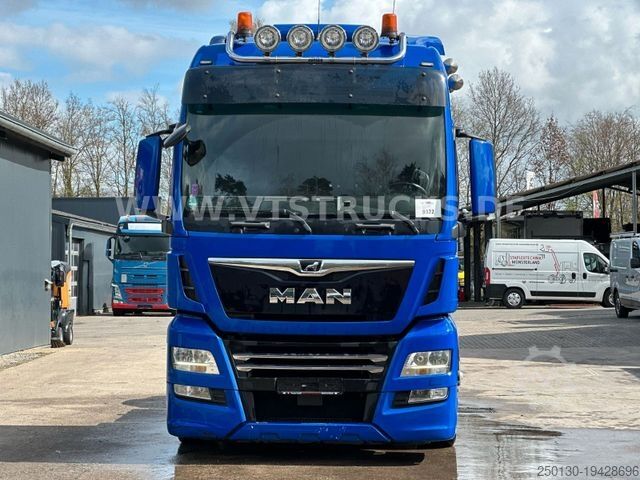 Volumen SZM MAN TGX 18.420 AHK  verstell. Sattelplatte