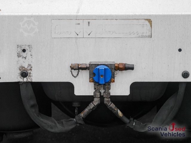 Volume tractor unit Scania S 450 A4x2EB - PTO -