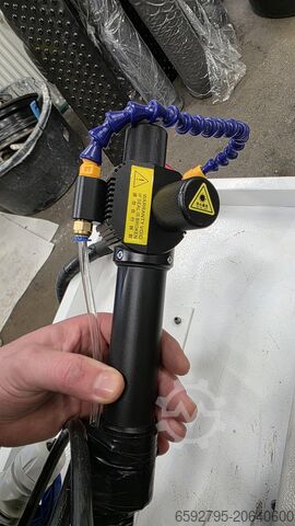 Laser Reinigungsgerät Reinigungslaser Shandong dato Cw 1500, pulse laser 300w 15mJ