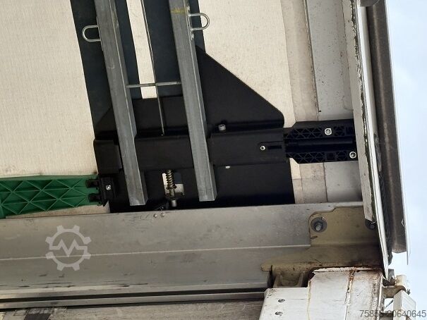 Swap body with flatbed & tarpaulin Krone Jumbo 7,82m 3m hoch Hubdach + Edscha