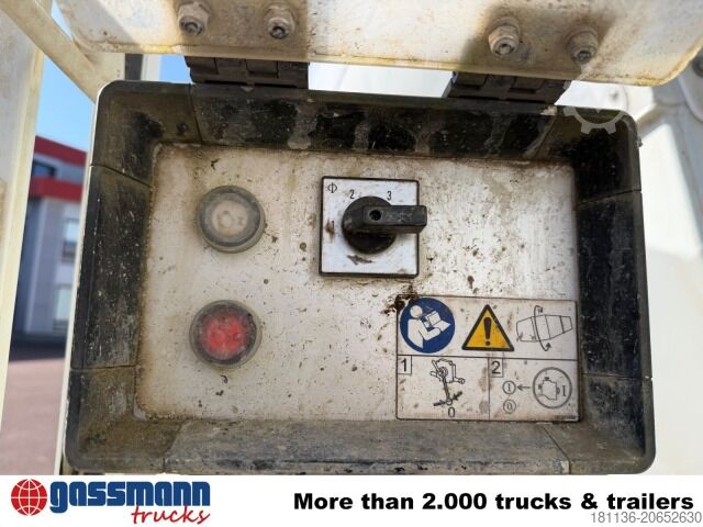 Mobile concrete mixing plant Iveco Trakker AD340T41B 8x4, Betonmischer Stetter ca.