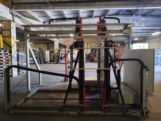 Moulder WEINIG UNISTACK 811 PATERNOSTER STACKER