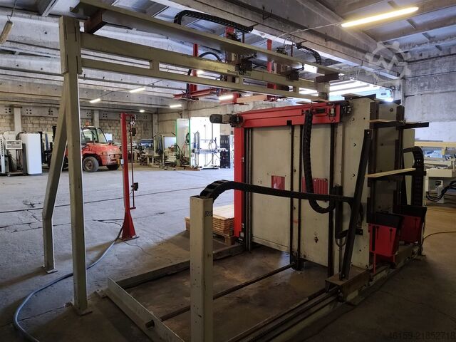 Moulder WEINIG UNISTACK 811 PATERNOSTER STACKER