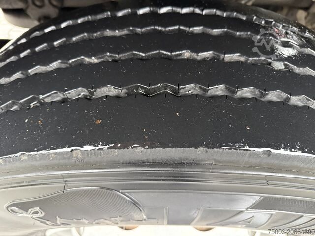 Truck mounted crane Volvo FH12 420 6X2 Kran PM 30025 bis 26.5 Meter