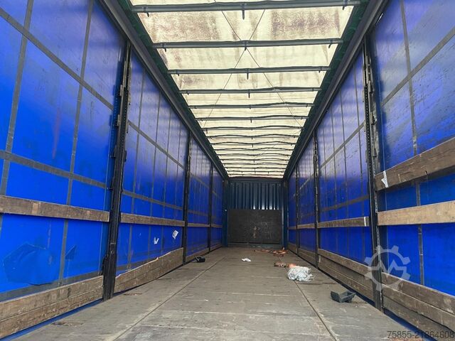 Curtain sided Krone N/A Tautliner / Coil / Discbrakes / SAF Axles /...