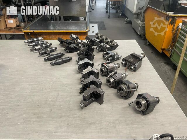 Schweizer Drehmaschine TRAUB TNL 32