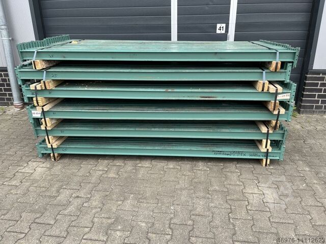 Pallet rackin beam Hovuma / 2.400 mm / INP: 80 x 42 mm / grün / Fachlast: 2.400 Kg