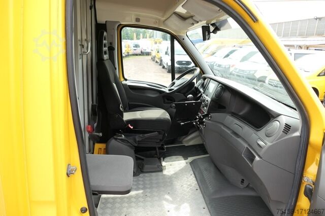 Transporter mit Koffer iveco Daily 35 S C30CE A/P PZF Original Iveco Elektro REGALE KAMERA LUFT