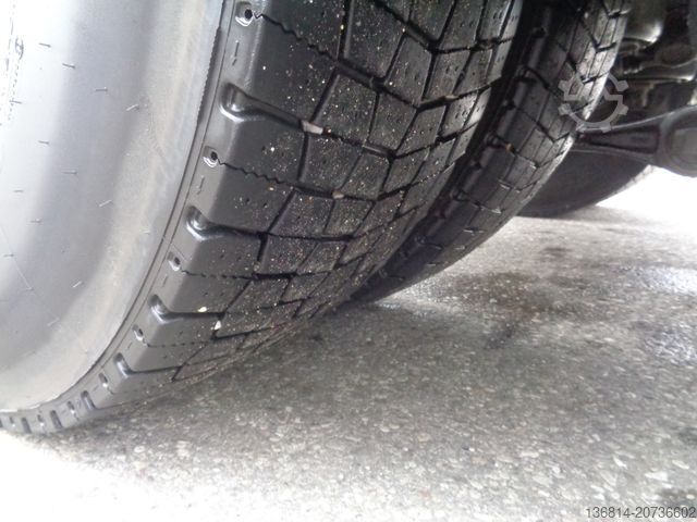 Standard SZM MAN TGX 18.500 BL 4x4H TOPZUSTAND