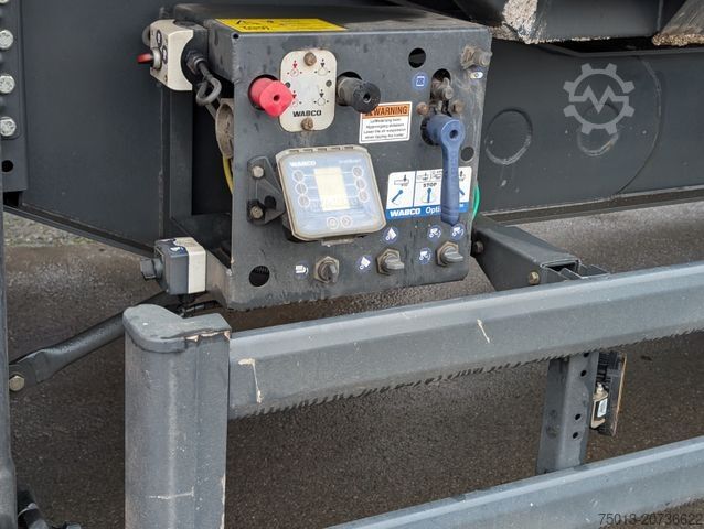 Kipper Auflieger STAS HardoX Stahl 86 m³, Liftachse, ALCOA, Unfaller